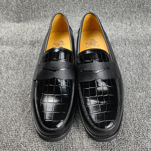 Mocasines Negros para Hombre, Zapatos Sin Cordones de Cuero con Estampado de Cocodrilo y Suela de Plataforma, Ligeros para la Oficina Diaria - Product Image 2