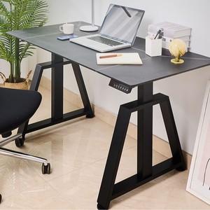 Bureau d'ordinateur électrique réglable en hauteur, double moteur, table élévatrice à 3 sections, cadre noir en métal, réglable, pour usage domestique ou professionnel - Product Image 1