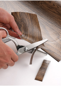 Venta al por mayor de acero inoxidable DIY diente de perro dentado <span class=keywords><strong>tijeras</strong></span> de sastre para coser - Product Image 4