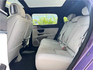 ฮอนด้า P7 2025 รถขับเคลื่อนสี่ล้อ ระยะทางวิ่งไกลสุด รุ่นมอเตอร์คู่ EV SUV 350 กิโลวัตต์ แรงบิด 770 นิวตันเมตร ความเร็วจากศูนย์ถึงร้อยกิโลเมตรต่อชั่วโมงใน 6 วินาที - Product Image 5