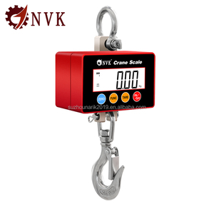 Báscula Colgante Manual NVK 100-300kg con Gancho de Acero Inoxidable 304SS, Carcasa de Nylon, IP68, Pantalla LCD Roja Óptica, Precisión de 0.05kg, Batería de Litio de 3.7V y 4000mAh - Product Image 2
