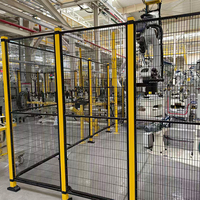 Panneau de clôture métallique de protection pour la sécurité des robots et machines en entrepôt