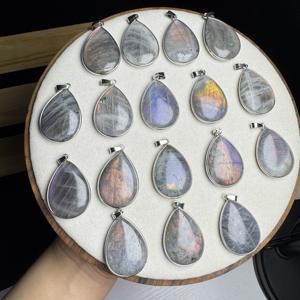จี้อเมทิสต์ขัดเงาเครื่องประดับคริสตัลธรรมชาติสำหรับเป็นของขวัญเครื่องประดับหินลาบราดอไรต์สีม่วงแบบหลากหลาย - Product Image 2