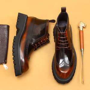 Bottes à tige haute pour homme, à semelle épaisse, en cuir verni brillant, style britannique, en cuir de vache véritable - Product Image 2