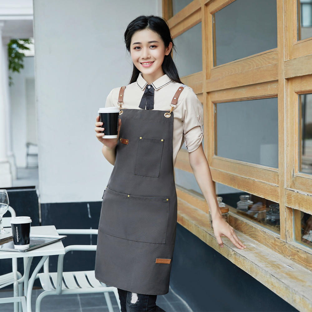 สีเทาเข้ม