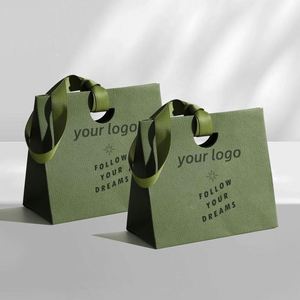 Bolsa de Regalo de Papel Blanco de Alta Gama, Ecológica y de Lujo, con Logotipo Personalizado, para Joyería, Ropa y Compras - Product Image 2