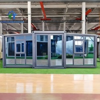 Maison conteneur modulaire en acier de 20 pieds, pliable, démontable, préfabriquée, 2-3 chambres, aménagement personnalisé, villa, hôtel, restaurant