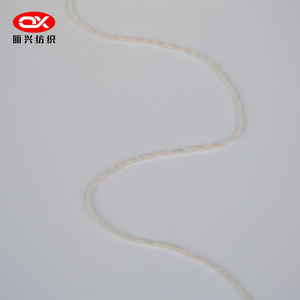 <span class=keywords><strong>Ou</strong></span> Xing OX-033 <span class=keywords><strong>4</strong></span>.5Nm 100% Polyester Chenille Fil Rond Type Épais Fantaisie Fil pour Tissage et Tricotage Fabricant - Product Image 3