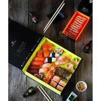 Boîte à sushi de luxe pour livraison en gros, personnalisée avec estampage doré, boîte à sushi unique noire pliée, emballage japonais pour sushi