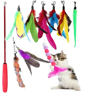 Set mit 12 Stück Katzen feder spielzeug & 2 einziehbarer Zauberstab 10 Ersatz lebensechte Federn Interaktives Spielzeug für Haustier bewegungen - Product Image 3