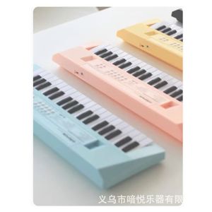 ยินเยว่คีย์บอร์ดอิเล็กทรอนิกส์ 37 คีย์สำหรับเด็กของเล่นเครื่องดนตรีแบบชาร์จไฟได้สำหรับผู้เริ่มต้นสีชมพูสีฟ้าสีเหลืองสีเขียว - Product Image 1