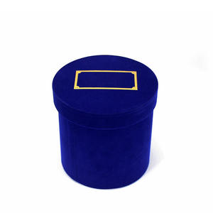 Оптовая продажа, элегантная цветная бархатная круглая сухая коробка для цветов, подарочные коробки в форме розы, Круглый цилиндрический упаковочный бархатный тюбик для цветов на День святого Валентина - Product Image 6