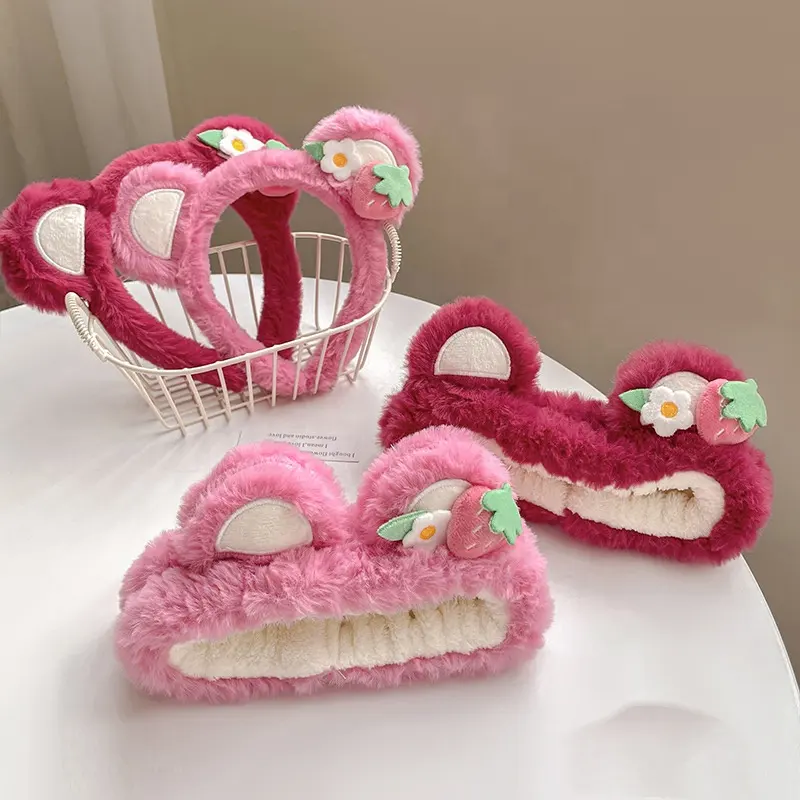 Diadema de peluche con orejas de oso de fresa, diademas de oso de dibujos animados rosa, diademas de animales encantadores para niñas, accesorios para el cabello