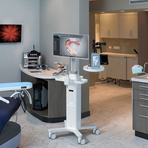 YPS-Pro Medische Touchscreen <span class=keywords><strong>Computer</strong></span> <span class=keywords><strong>Trolley</strong></span> Op Maat Gemaakte Mobiele Medische Kar Tandheelkundige Orale Scanner Kar Werkbank <span class=keywords><strong>Trolley</strong></span> - Product Image 2