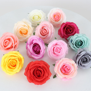 Têtes de roses artificielles rouges Jessie 10 cm, décoration de mariage, fleurs artificielles pour décoration de voiture et de mur - Product Image 3