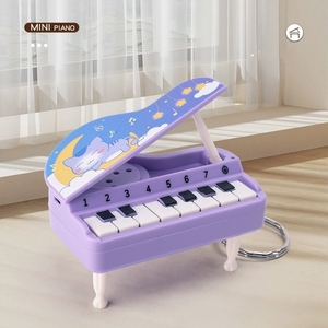 Llavero de piano miniatura de colores al por mayor, portátil y tocarable, juguete musical de 7 notas para mochila infantil, accesorios para llaves - Product Image 6