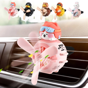 Difusor de Perfume para Interior de Coche, Ambientador de Ventilación Sólida con Hélice Giratoria, Accesorio de Salida Magnética, Diseño de Piloto de Dibujos Animados - Product Image 1