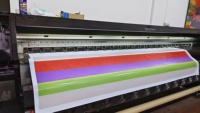 Rouleau de bannière flexible imperméable de bâche enduite de PVC 440 de haute qualité pour l'impression numérique