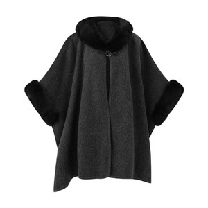 Capa de piel sintética para mujer con cuello de felpa, capa informal con mangas de murciélago, chal cálido de invierno para paseos por la calle, oficina o fiestas - Product Image 5