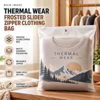 Sac d'emballage mat pour vêtements thermiques, personnalisé, avec fermeture éclair coulissante givrée, résistant à l'humidité, imprimé en héliogravure, pour boutique de détail