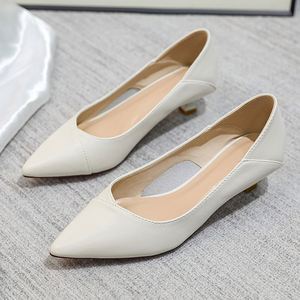 Zapatos de Trabajo con Suela Suave para Azafatas, Tacones Altos Negros Tipo Stiletto, Zapatos de Oficina con Punta en Pico y Etiqueta - Product Image 3
