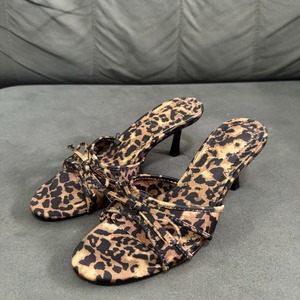 Nuovo arrivo: <span class=keywords><strong>sandali</strong></span> da donna con <span class=keywords><strong>tacco</strong></span> <span class=keywords><strong>medio</strong></span>-stampa leopardata, tessuto a rete, accento con fiocco, retro aperto Slip-On, comodo - Product Image 5