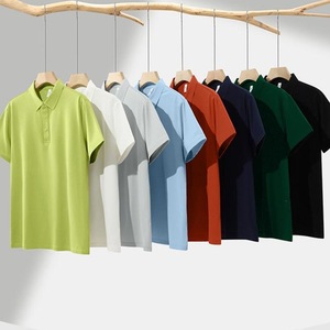 Polo promotionnel en polyester 210g, coupe ample, évacuation de l'humidité, personnalisable avec logo, lettrage et motif pour l'été - Product Image 1