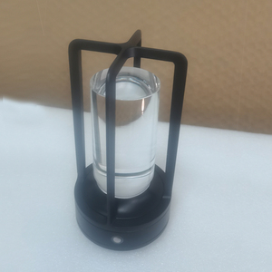 Lámpara de Mesa Cilíndrica Moderna de Lujo con 3 Niveles de Intensidad, Pantalla Metálica, Alimentación CA, Colores Personalizables para Dormitorio y Estudio - Product Image 1