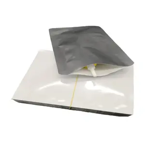 Стоячий упаковочный пакет из алюминиевой фольги с жидким носиком