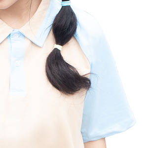 Elegante Camisa Polo Beige y Azul, Tejido Transpirable y Ligero, Cuello Clásico con Botones para Oficina, Venta al por Menor o Uso Promocional - Product Image 2