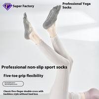 2025 professionnel anti-dérapant femmes Yoga Pilates chaussettes respirant cinq doigts sangles personnalisé mince sport chaussettes pour l'été