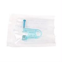 Unité de perçage d'oreille stérile jetable Outil d'unité de sécurité et de santé Kit de perçage de goujon d'oreille Pistolet de perçage d'oreille