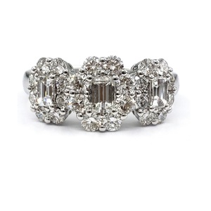 Nouveauté Bijoux Fins : Bagues à Trois Grappes en Or Blanc et Diamants Naturels de Qualité Supérieure – Tendance pour Fiançailles, Mariage et Soirées - Product Image 1