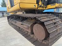Excavatrice sur chenilles d'occasion 320GC, fabrication 2022, 3000 heures, Caterpillar d'origine, complète, prix bas