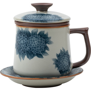 Tasse à thé en porcelaine bleue et blanche Guanlan avec couvercle et filtre, séparateur d'eau et de thé, tasse à thé personnelle pour le bureau, design floral en céramique - Product Image 5