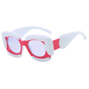 Lunettes de soleil unisexes tendance à monture carrée large et cerclée, avec verres UV400, légères, de haute qualité à prix abordable - Product Image 2