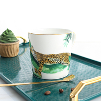 Tasses en porcelaine fine blanche personnalisées avec logo, vente en gros de tasses à eau en porcelaine fine