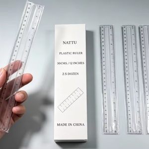 Regla Recta de Oficina de Buena Calidad, 12 Pulgadas, Regla de Plástico Transparente con Logotipo Personalizado - Reglas Promocionales al por Mayor para la Escuela y la Oficina - Product Image 1