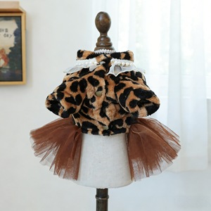 Robe pour chien en tulle imprimé léopard, tenue mignonne pour l'hiver, vêtement pour animaux de compagnie quatre saisons, matière polyester - Product Image 2