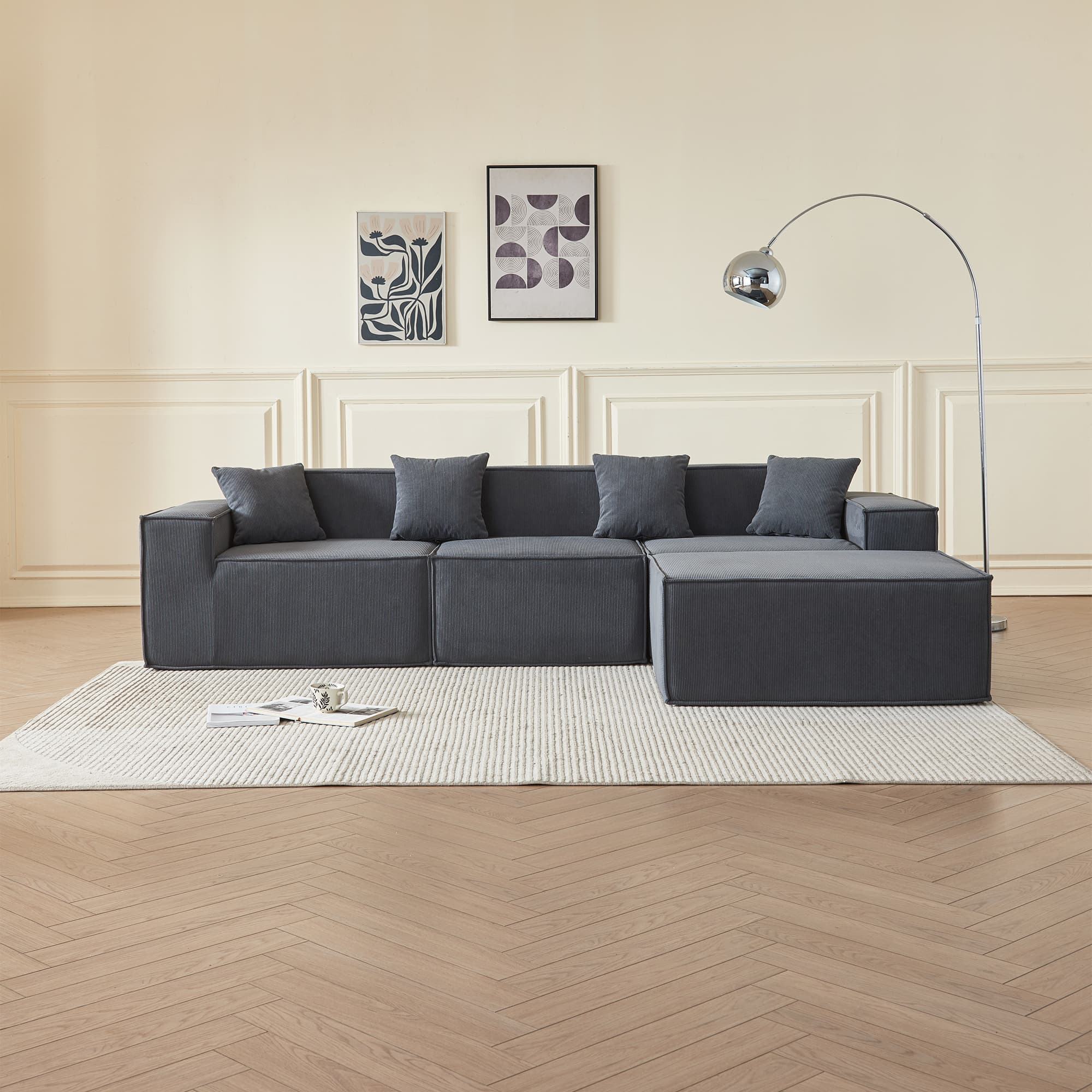 สีเทาเข้ม