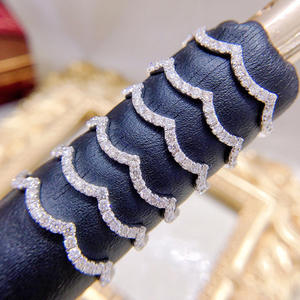 Anello di fidanzamento da donna Q516 con zirconi cubici, montatura pavé, pietra rotonda, anelli alla moda per fedi nuziali - Product Image 3