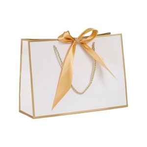 Factory Direct Discount Luxury <b>Wedding</b> Gift Bag Reusable Shopping Square Bottom Paperboard Bag Magnetic Closure <b>Ribbon</b> Handle - Product Image 1