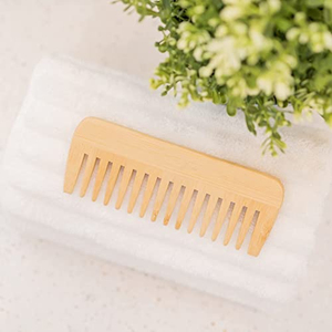 Peine de Bambú Ecológico Hecho a Mano con Logotipo Personalizado, Antiestático, de Dientes Anchos, para Uso Doméstico, Venta Caliente - Product Image 6