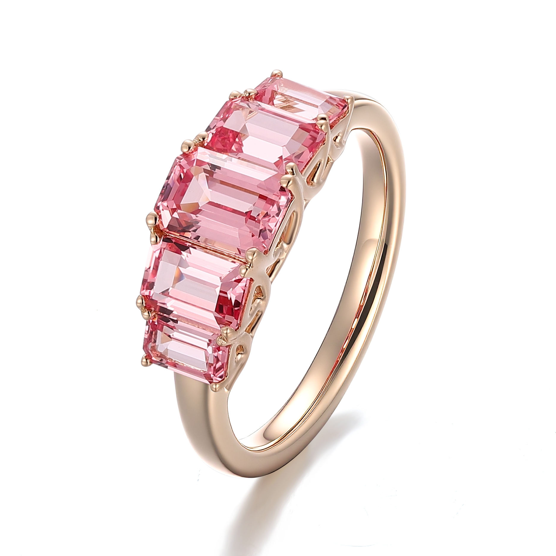 Anillo de oro macizo de 18 quilates con piedra labio