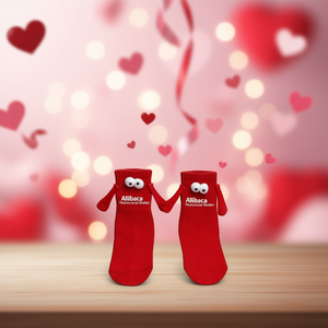 Calcetines Magnéticos para Parejas Alibaca, Rojos, de Felpa, Regalo para el Día de San Valentín, con Manos Entrelazadas y Ojos 3D, 1 Par - Product Image 2