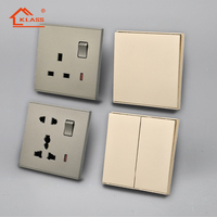 Prise murale universelle design tendance, panneau gris, 3 broches, PC Free Sliver, IP65, SDK 16A E6