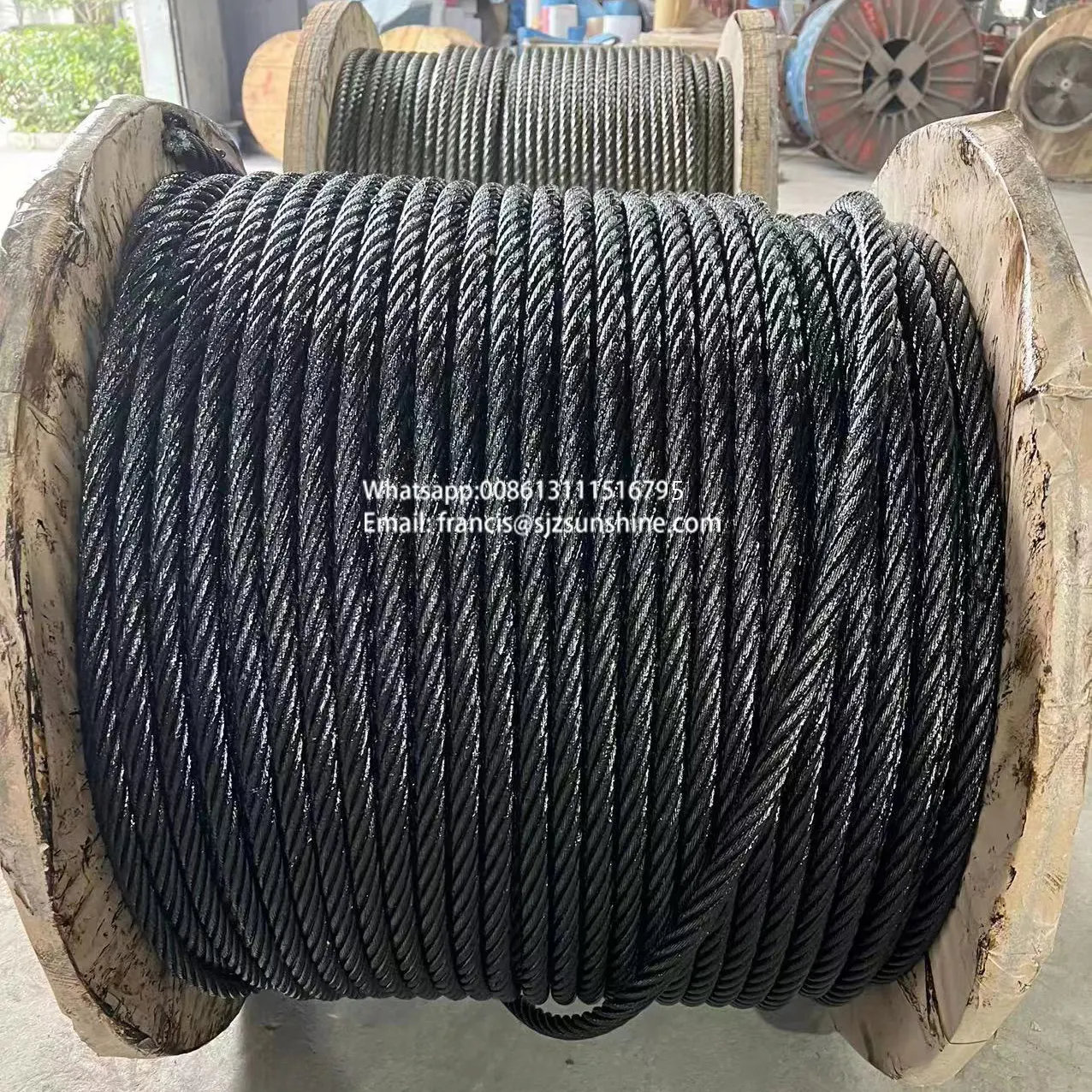 Cable De Acero 6X19 IWRC Kabel Lapis Minyak Hitam Berminyak Tali Kawat Baja Dalam Gulungan Kayu