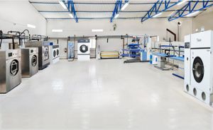 Table <span class=keywords><strong>à</strong></span> <span class=keywords><strong>repasser</strong></span> sous vide <span class=keywords><strong>à</strong></span> vapeur industrielle pour hôtel hôpital ou laverie automatique - Product Image 5