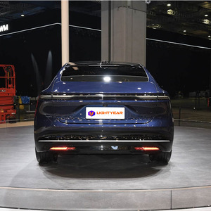 Auto Elettrica di Lusso NIO ET9 a Doppio Motore AWD, Best Seller Mondiale, Alte Prestazioni, Tecnologia Avanzata, in Vendita con Certificazione EU COC - Product Image 3