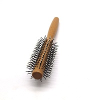 Brosse à cheveux ronde pour séchage par soufflage Peigne à friser rond avec manche en bois Brosse à friser à poils en nylon pour cheveux mouillés